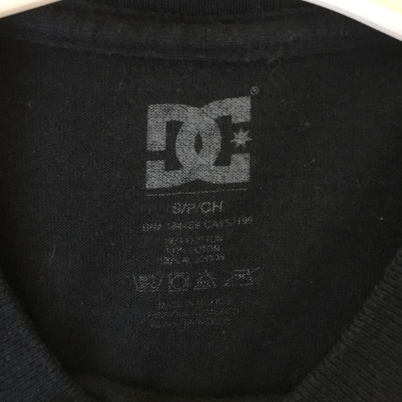 DC t-shirt - Picture 2 of 3